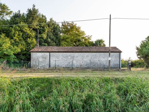 Via Sant'Agostino, 16 - Correzzola