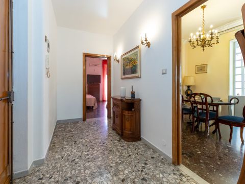 Via Livorno, 10 - Catania