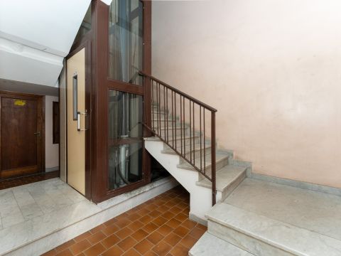 Via Livorno, 10 - Catania