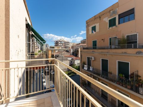 Via Livorno, 10 - Catania