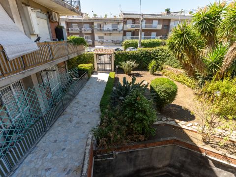 Via Mollica, 47 - Aci Castello