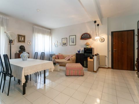 Via Mollica, 47 - Aci Castello