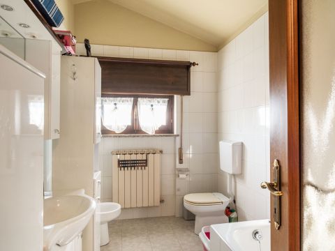 Viale Bialetti, 1A - Mede
