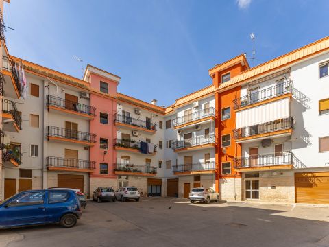 Via Bellini, 105 - Terlizzi