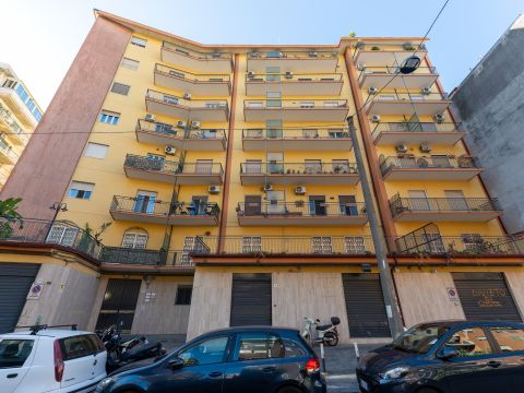 Via Federico Ciccaglione, 15 - Catania