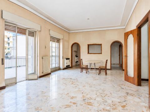 Via Federico Ciccaglione, 15 - Catania