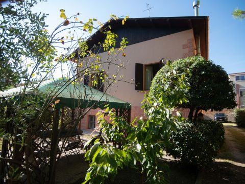 Viale I Maggio, 75 - Fano