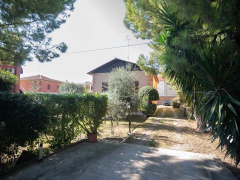Viale I Maggio, 75 - Fano