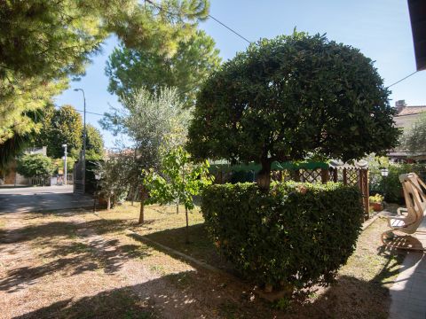 Viale I Maggio, 75 - Fano