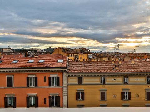 Via Cairoli, 3 - Bologna