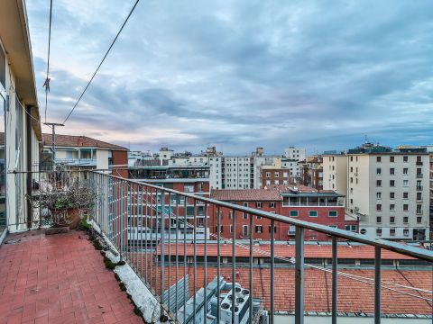 Via Cairoli, 3 - Bologna