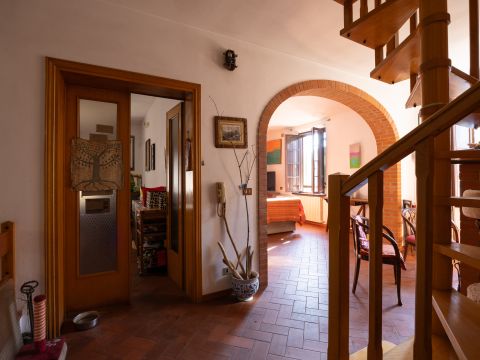Via Palestro, 19 - Collesalvetti