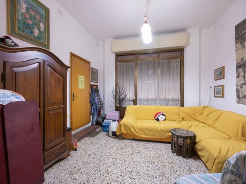 Via Palestro, 19 - Collesalvetti