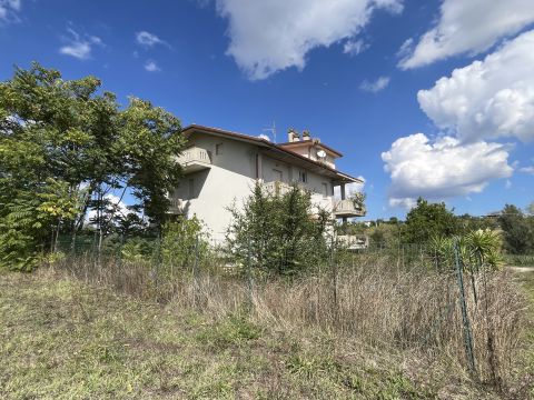 Via Archimede, 61 - Sant'egidio Alla Vibrata