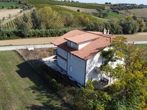 Via Archimede, 61 - Sant'egidio Alla Vibrata