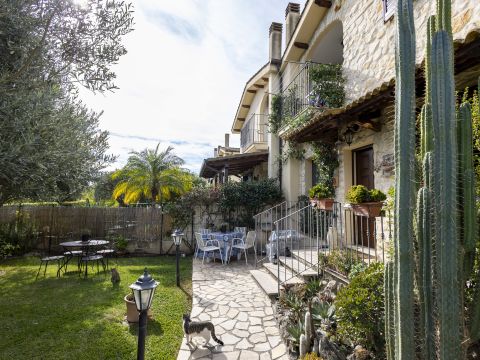 Via Fiume Savuto, 6 - Catanzaro