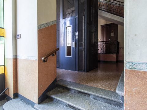 Via Martiri della Libertà, 32 - Torino