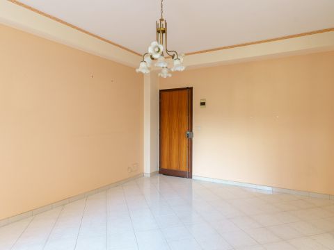 Via Vittorio Emanuele, 250 - Aci Catena