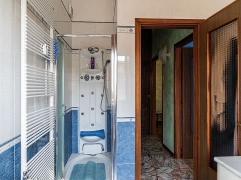 Via Palestro, 55 - Mede