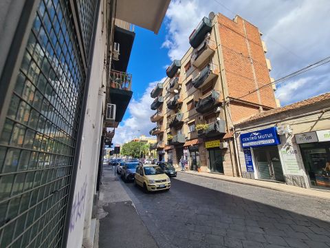 Via Vincenzo Giuffrida, 129 - Catania