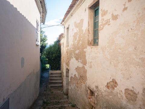 Via Montebello, 24 - Terre Roveresche