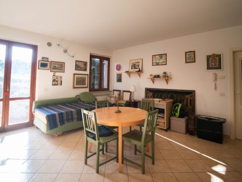 Via degli ulivi, 57 - San Costanzo