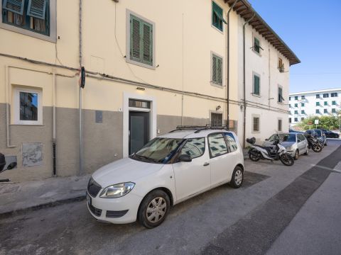 Via Bassa, 5 - Livorno