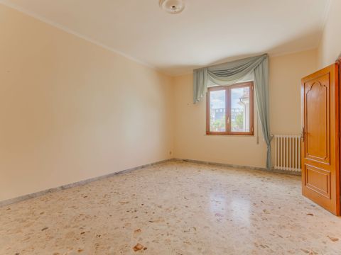 Via Soldato M. Mastrangelo, 2 - Grumo Appula