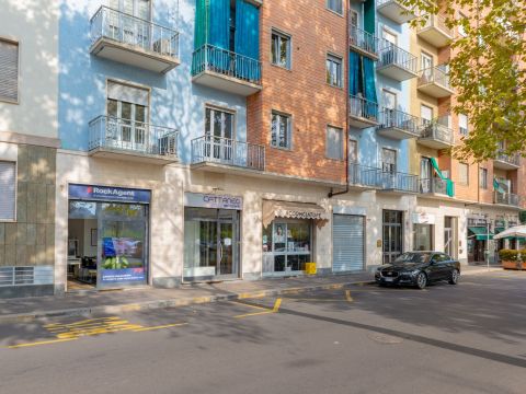 Corso Lione, 66 - Torino