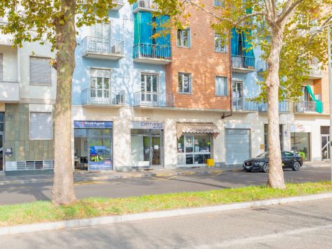 Corso Lione, 66 - Torino