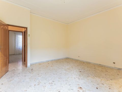 Via Soldato M. Mastrangelo, 2 - Grumo Appula