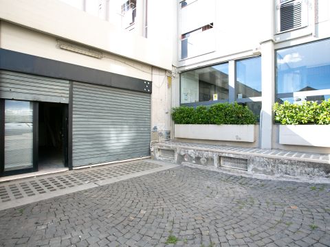 Via degli Ortaggi, 37 - Roma