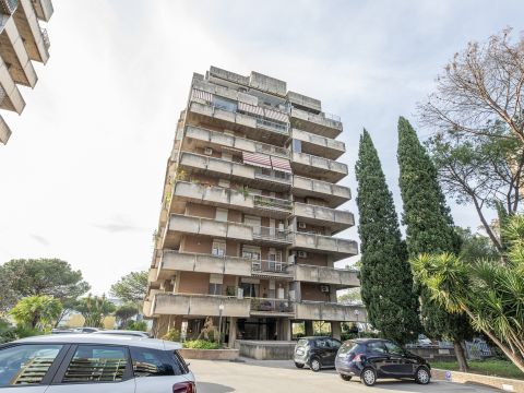 Via Pagoda Bianca, 71 - Roma