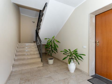 Via Etna, 19 - Camporotondo Etneo