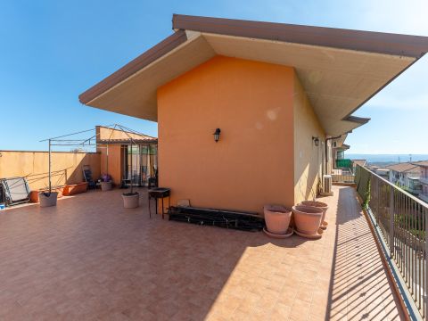 Via Etna, 19 - Camporotondo Etneo