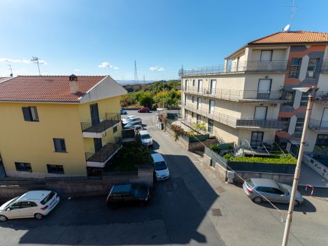 Via Etna, 19 - Camporotondo Etneo