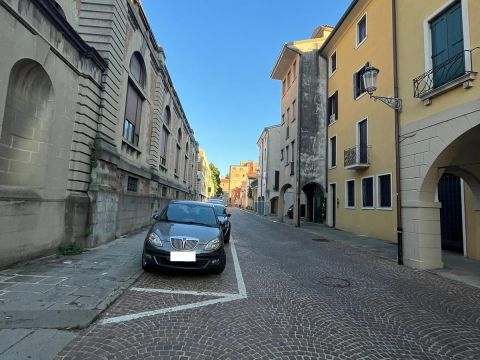 Via Aristide Gabelli, 76 - Padova