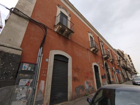 Via Vittorio Emanuele II, 471 - Catania