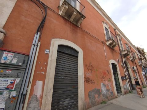 Via Vittorio Emanuele II, 471 - Catania