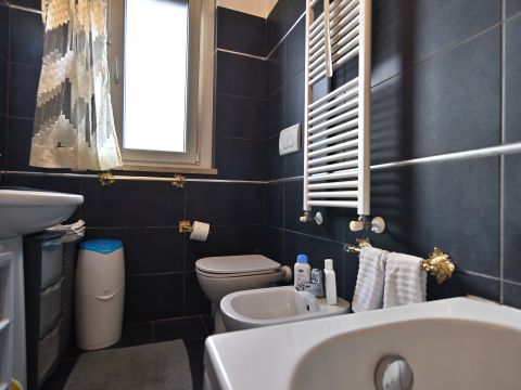 Via Passo Buole, 97 g - Fiumicino