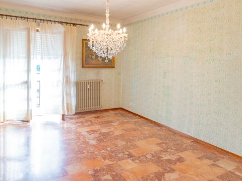 Via Augusto Monti, 78 - Asti