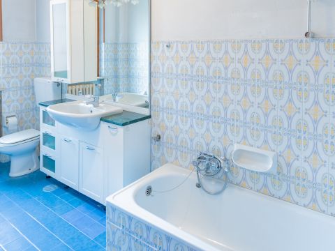 Via Augusto Monti, 78 - Asti