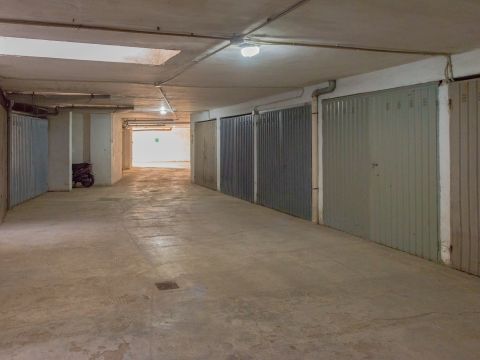 Via Augusto Monti, 78 - Asti