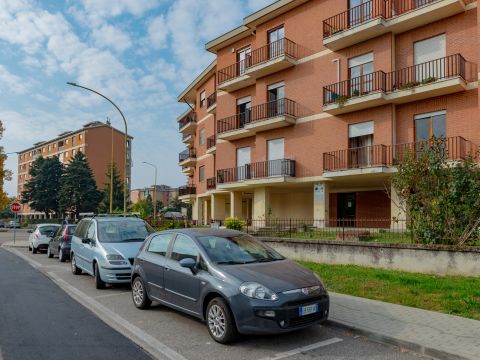 Via Augusto Monti, 78 - Asti