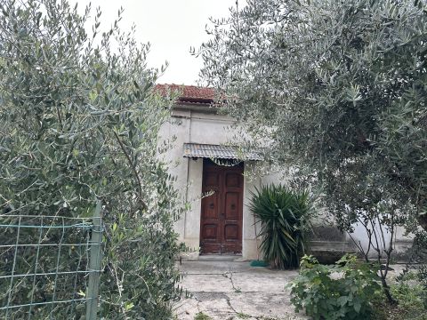 Via Croce Vecchia, 78 - Tollo