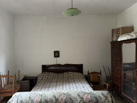 Via Croce Vecchia, 78 - Tollo