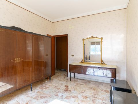 Via Etnea, 54 - Gravina Di Catania