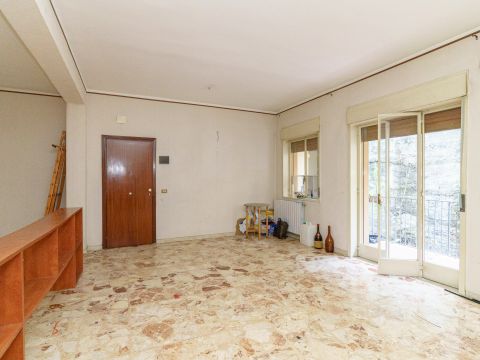 Via Etnea, 54 - Gravina Di Catania
