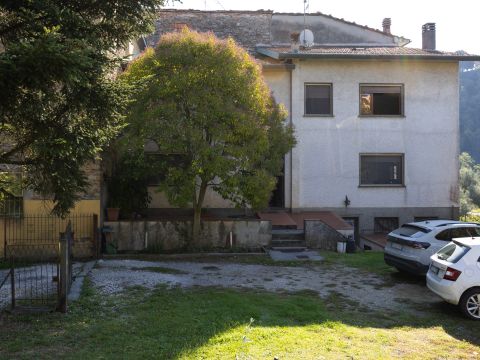 via di Montigiano,126 - Massarosa