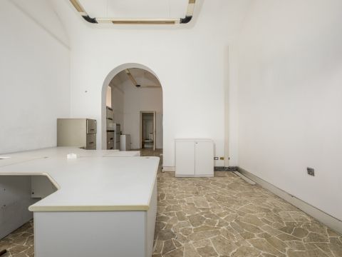 Via Vittorio Veneto, 32 - Roma